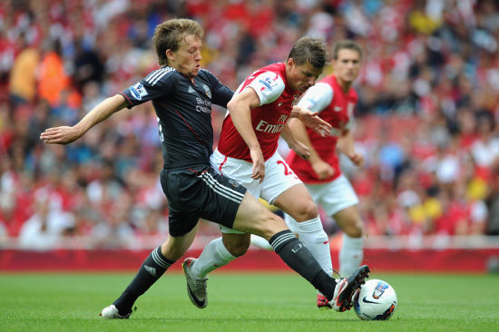 摆埋下伏笔 摆埋下伏笔